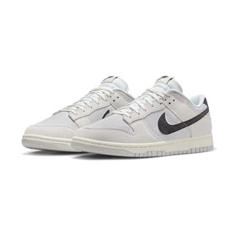 NIKE（ナイキ） バッシュ スニーカー シューズ サーティファイド 