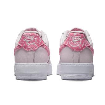 NIKE（ナイキ） バッシュ スニーカー シューズ WMNS AIR FORCE 1 Pink