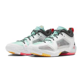 エア ジョーダン 3 Jordan バッシュ シューズ グオ・アイルン エア