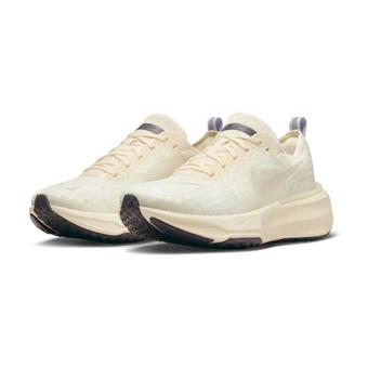 NIKE（ナイキ） スニーカー ランニング シューズ Invincible 3