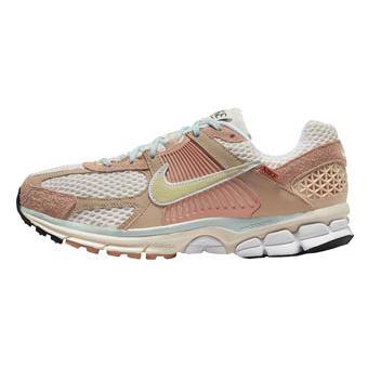 NIKE（ナイキ） スニーカー ランニング シューズ ボメロ Have A Nike