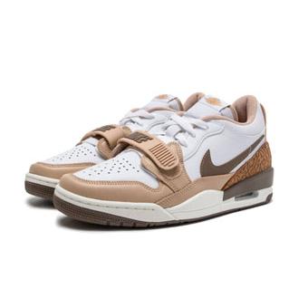 Jordan バッシュ スニーカー シューズ エアジョーダン ジョーダン Air