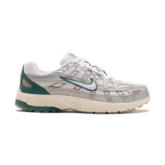 NIKE（ナイキ） スニーカー ランニング シューズ P-6000 Premium