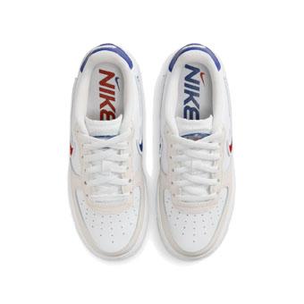 NIKE（ナイキ） スニーカー シューズ Air Force 1 LV8 GS Since 1972