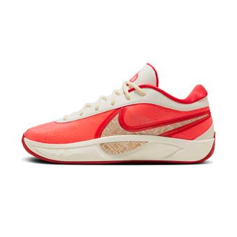 Nike バスケットボールシューズ オレンジ Giannis Freak 6 Nike Giannis Freak 6 “Laser Orange” – 特徴 | バッシュ.com