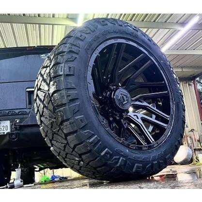 TIS OFFROAD 20インチホイール&タイヤ4本セット TIS OFFROAD 554B グロスブラック 20インチアルミホイール 20x10 6H135