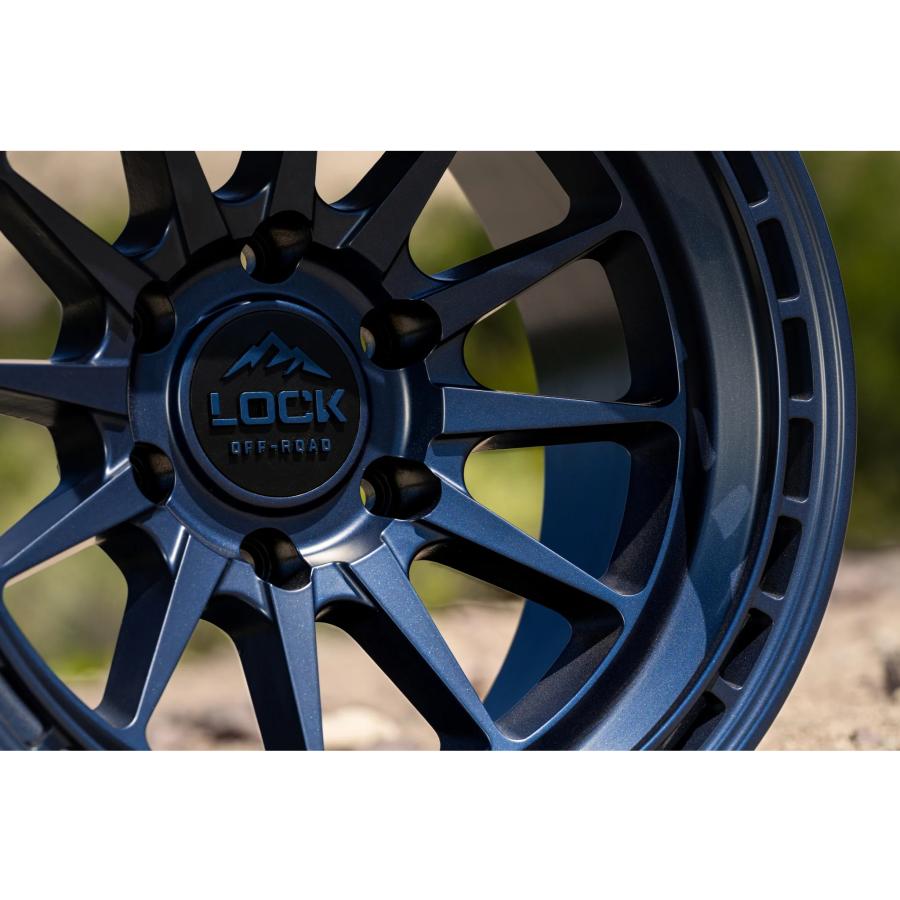 LOCK OFFROAD（ロックオフロード）BAJA マットブルー 17インチアルミ