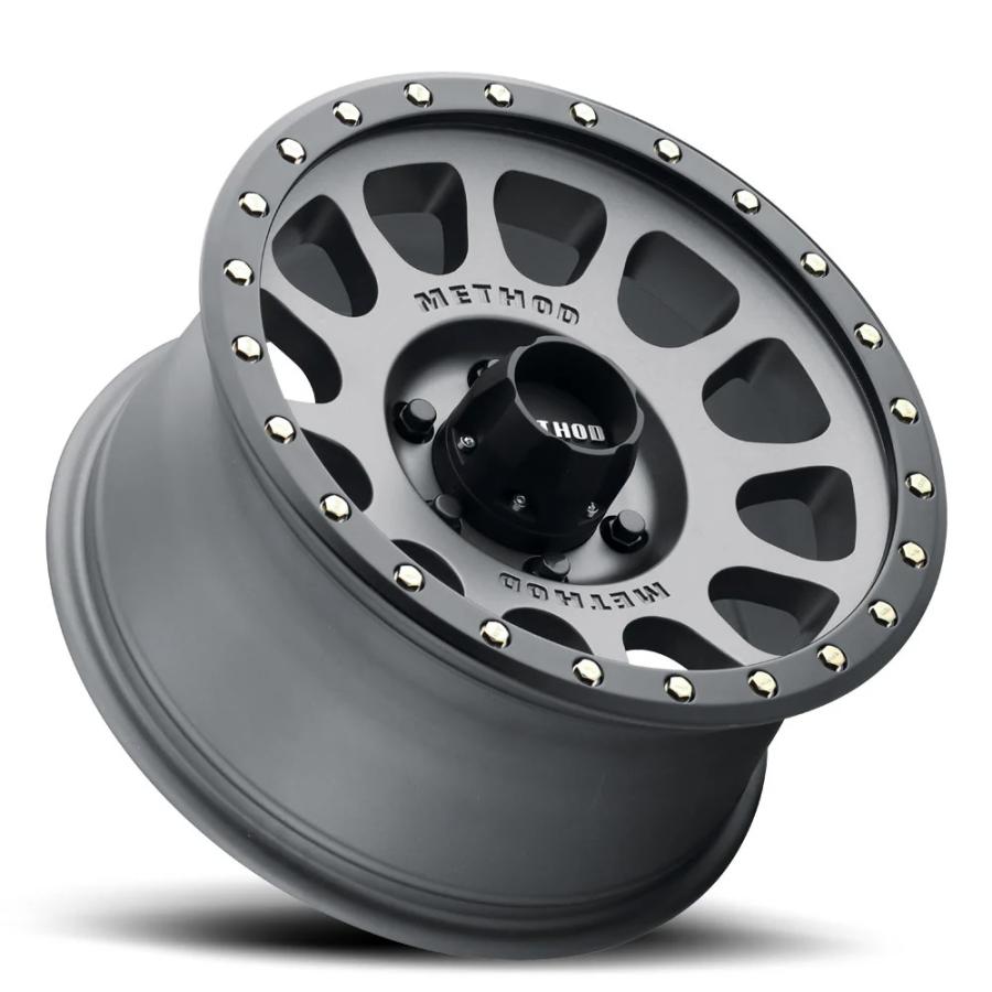 ランクル250 METHOD RACE WHEELS（メソッド) MR305 NV チタニウム