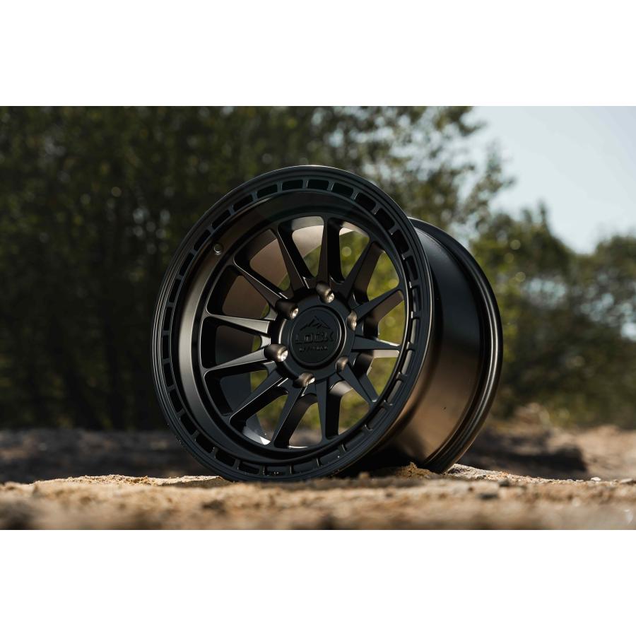 LOCK OFFROAD（ロックオフロード）BAJA マットブラック 17インチアルミ