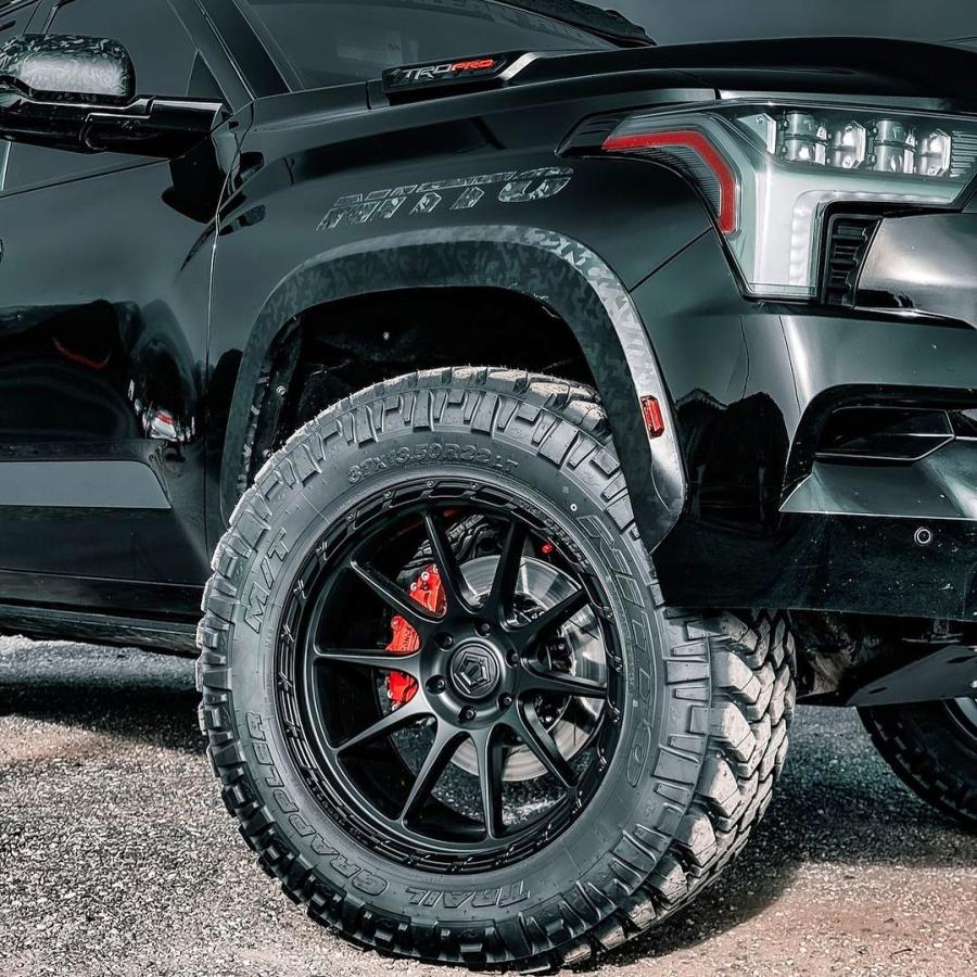 TIS OFFROAD 563B サテンブラック 18インチアルミホイール 18x9 5H 127