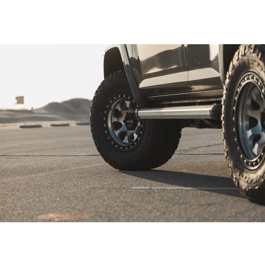 KMC RIOT SBL マシンド/サテンブラック 17インチアルミホイール 17x8
