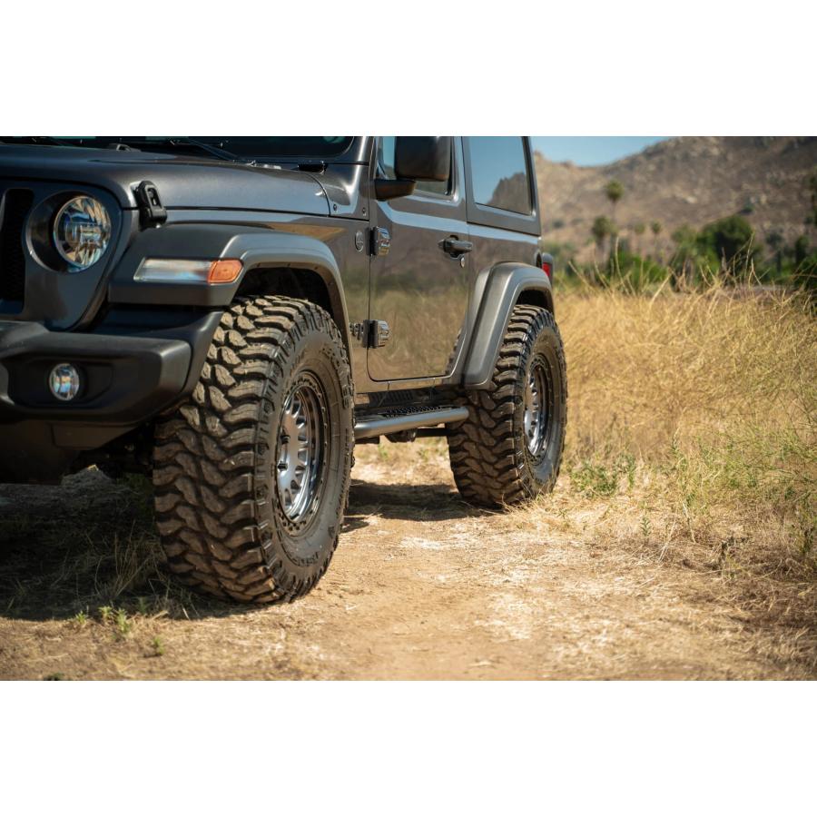 DV8 OFFROAD OE PLUSサイドステップ左右セット サイドアーマー ロック