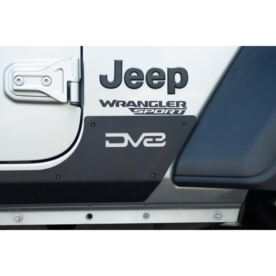 DV8 OFFROAD ロックスキン 左右セット ブラック 2018年〜 ジープ JL