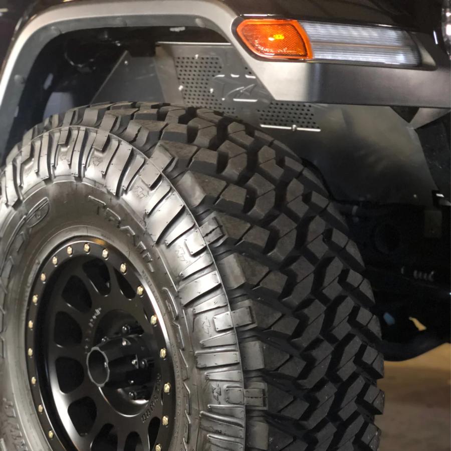 MOTOBILT(モトビルト）フロント インナーフェンダー アルミ製 2018年