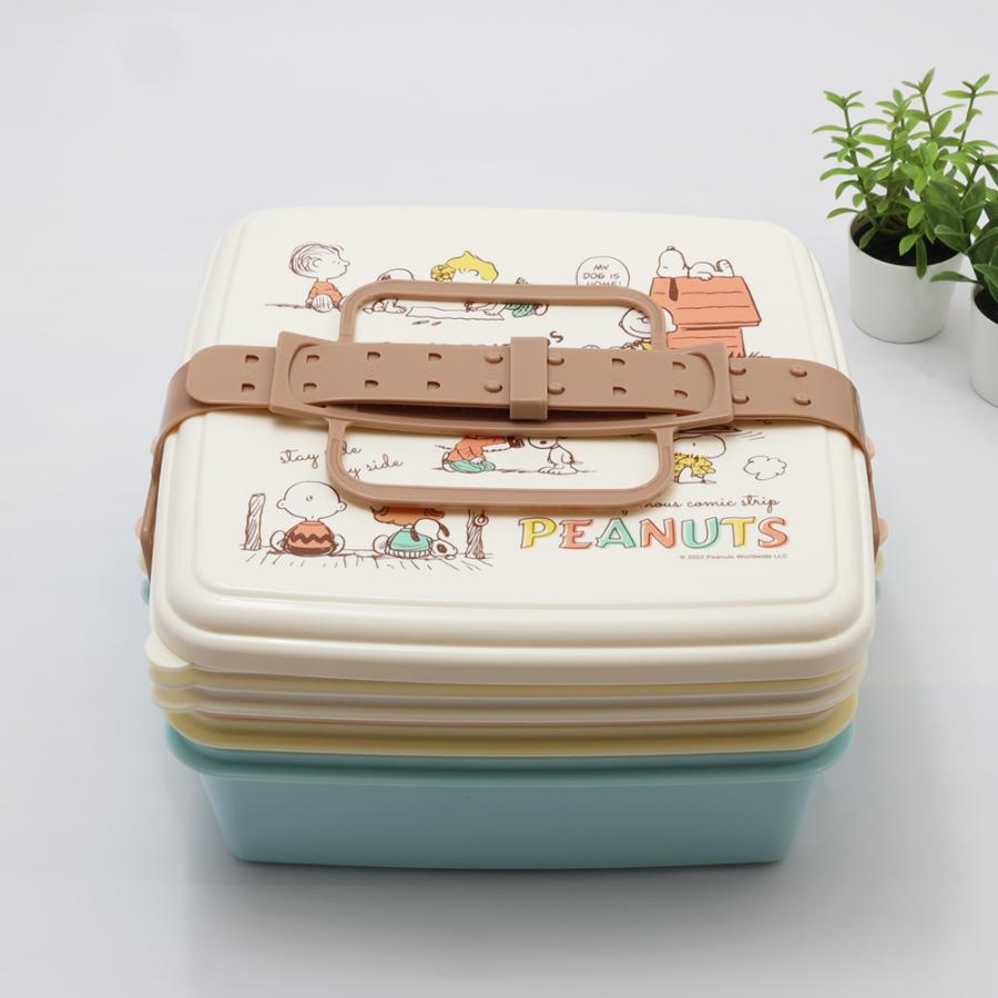 重ねて収納できるピクニックランチボックス スヌーピー ＆ フレンズ