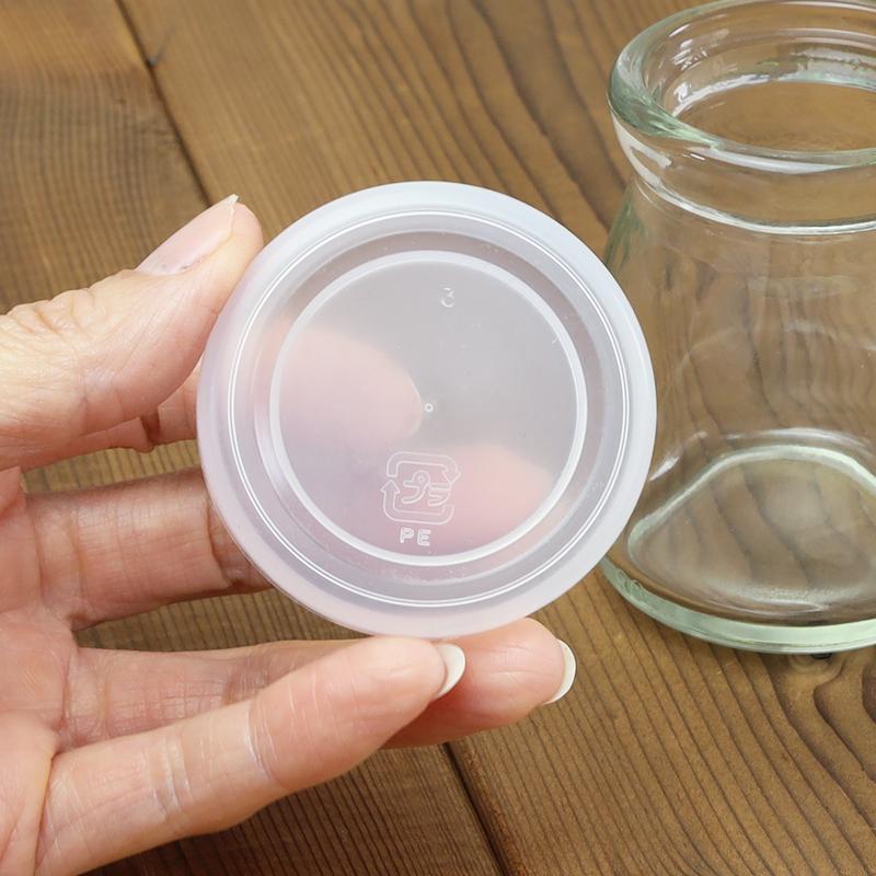 耐熱ガラス瓶 透明 プリン容器等 96個　新品未使用 ガラス 製菓用 ミルクボトル用 52φポリキャップ（半透明） 96個 蓋