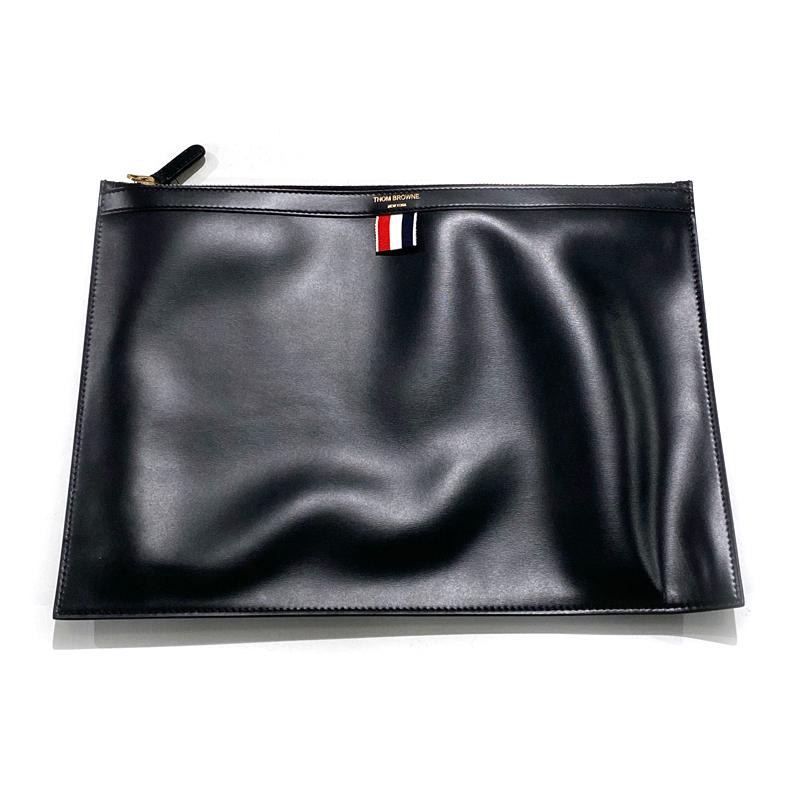 トム トムブラウン ブラウン レザークラッチバッグ メンズ レザークラッチバッグの販売 Ululia ウルリア が