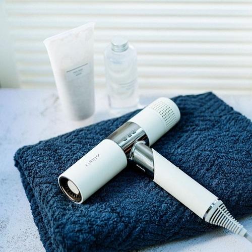 KINUJO　キヌージョ　ヘアドライヤー　ホワイト　KH001 KINUJO(キヌージョ) Hair Dryer(ヘアドライヤー) KH001 White
