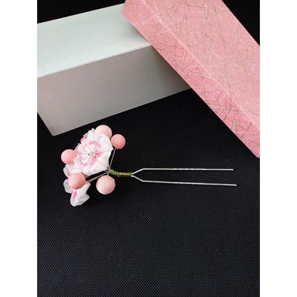 桜とまるいつぼみの豆かんざし つまみ細工 舞妓さん仕様 簪 桜とまるいつぼみの豆かんざし つまみ細工 舞妓さん仕様 簪