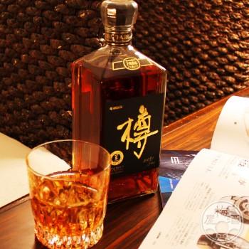 【新品】紀州南高 完熟梅酒 『樽』五年熟成 シリアルナンバーあり imgrc0125017067.jpg