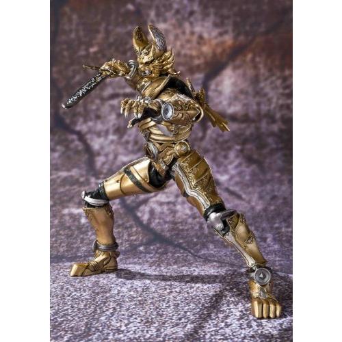 魔戒可動　黄金騎士ガロ フィギュア　送料無料　匿名発送 Amazon.co.jp: TAMASHII NATIONS 魔戒可動 黄金騎士 ガロ(冴島鋼