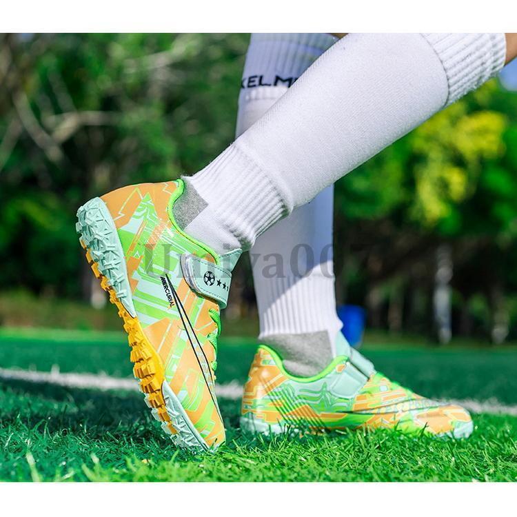 サッカー スパイクシューズ ワールドカップ トレーニングシューズ