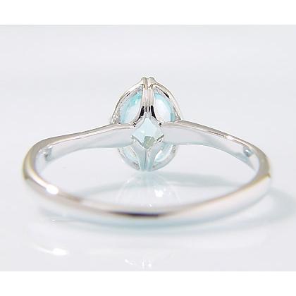 プラチナpt900大粒ブルートパーズダイヤモンドリング　１８カラット プラチナpt900大粒ブルートパーズダイヤモンドリング 18