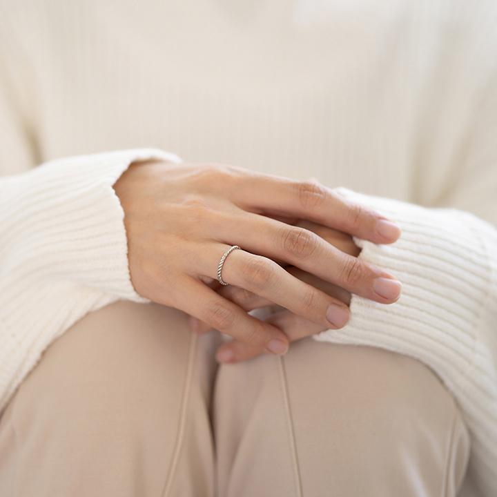 指輪 コーディネートリング ツイスト PT950・K18選択可 ハードプラチナ