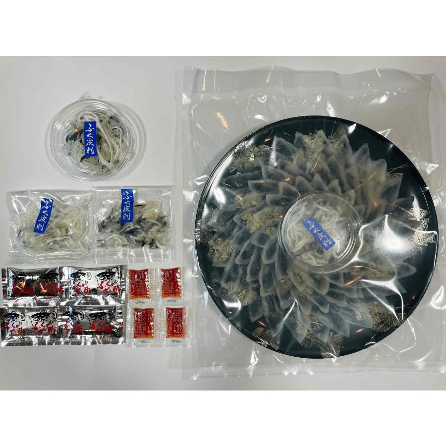 【特選とらふぐ刺身 4人前 】☆ レビュー投稿で河豚ヒレ￥600相当プレゼント中!!　　てっさ　てっぴ　ひれ酒　 プレゼント　お歳暮　お中元　お取り寄せ　 |  | 07