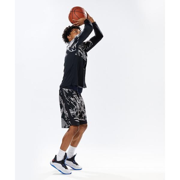 売り切り御免!】【売り切り御免!】セール価格 公式 アンダーアーマー UNDER ARMOUR メンズ バスケットボール Tシャツ 長袖 テック ロングスリーブ Tシャツ 〈プリント〉 ウエア アンダーアーマー バスケットボール 長袖シャツ メンズ テック ロングスリーブ Tシャツ ビッグロゴ 1375342-100 UNDER ARMOUR