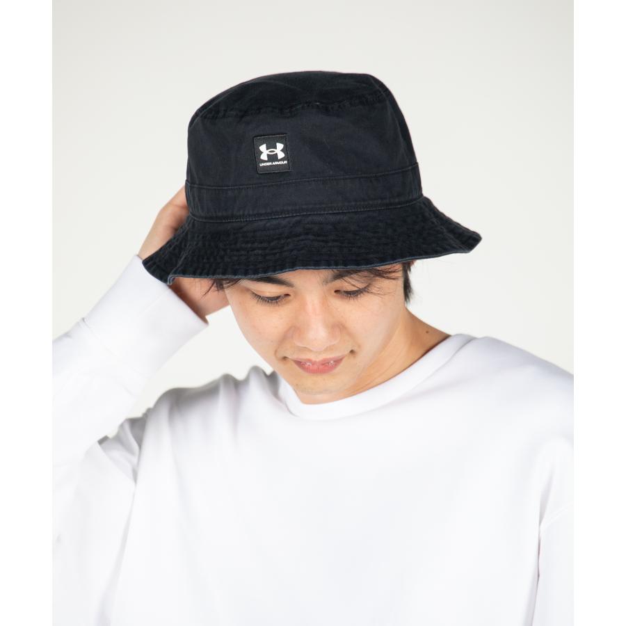 【新品未使用】UNDER ARMOUR メンズ　サイズS　ジャケット帽子付き 7656203727-66-2.jpg