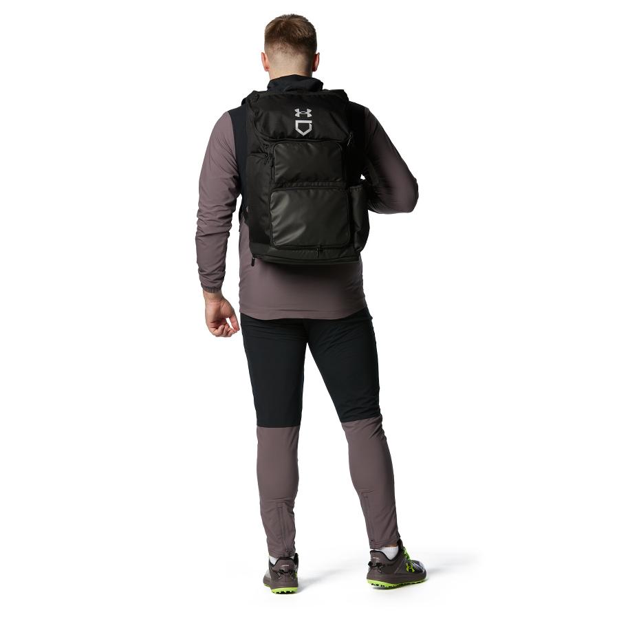 UNDER ARMOUR 公式 アンダーアーマー UA アンディナイアブル