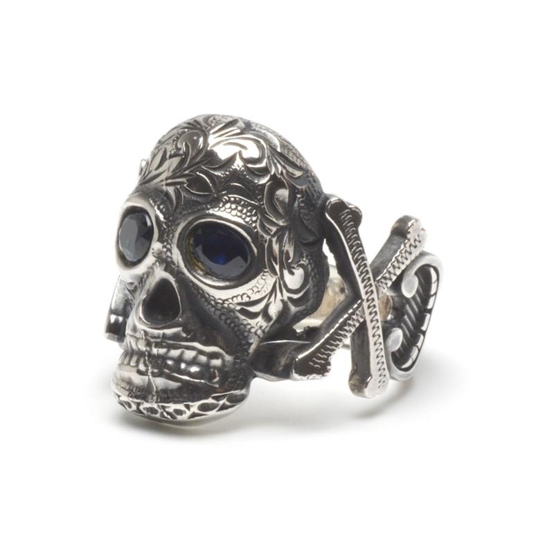 END CUSTOM JEWELLERS EDWARD SKULL RING w/sapphire リング