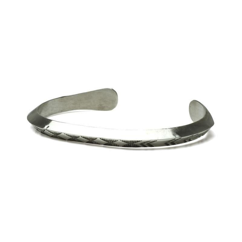 BRUCE MORGAN ブルースモーガン 5th TRIANGLE BANGLE-DIA ARROW