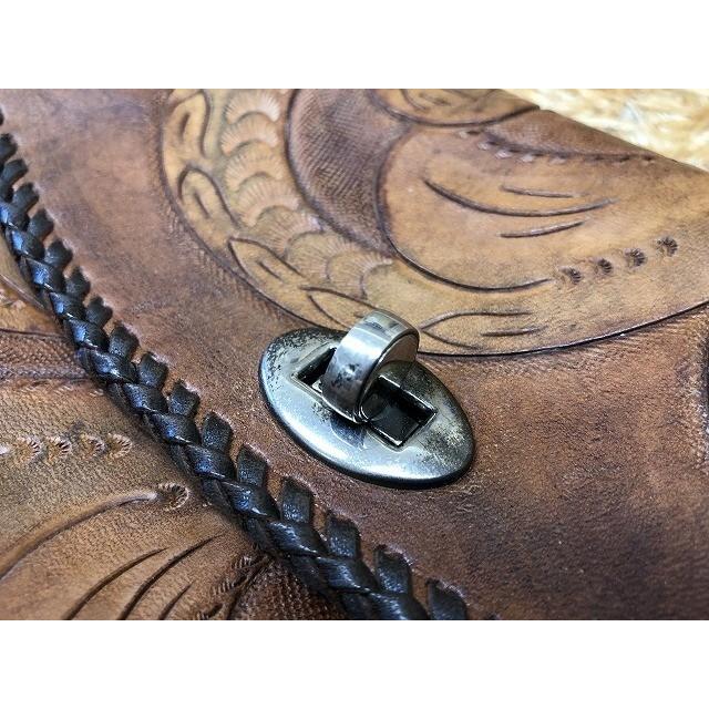 ※ブランド不明 インポート雑貨 ミニクラッチバッグ リゾート系 アジアンテイスト リーフ柄 ボタニカル ミニバッグ 鞄 かばん カバン 茶色 |  | 03