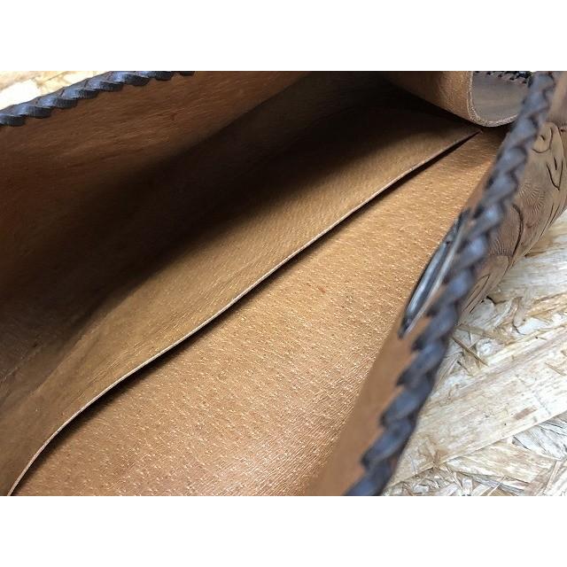 ※ブランド不明 インポート雑貨 ミニクラッチバッグ リゾート系 アジアンテイスト リーフ柄 ボタニカル ミニバッグ 鞄 かばん カバン 茶色 |  | 06