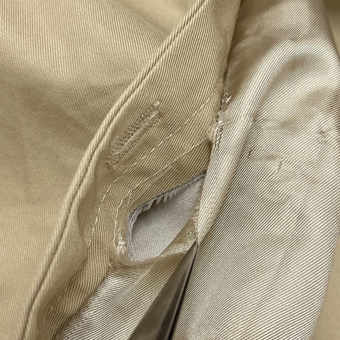 ROPE' ロペ トレンチコート 長袖 無地 裏地付き ボタン留め 少し