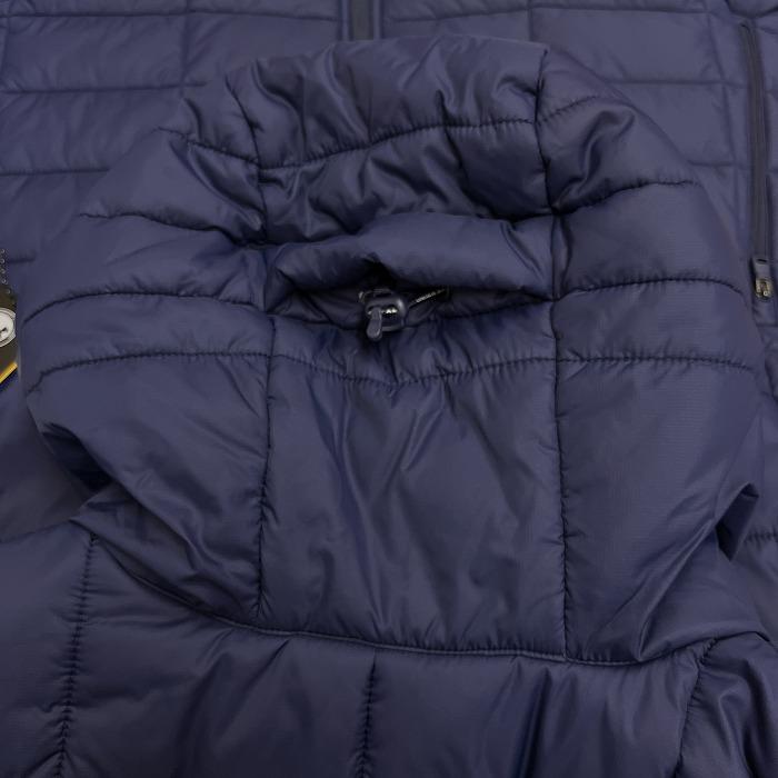 UNDER ARMOUR（アンダーアーマー） 【新品】UNDER ARMOUR 中綿