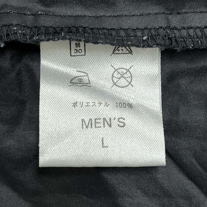 NIKE ナイキ 薄手 プルオーバージャケット シャツ 背中の肩回り