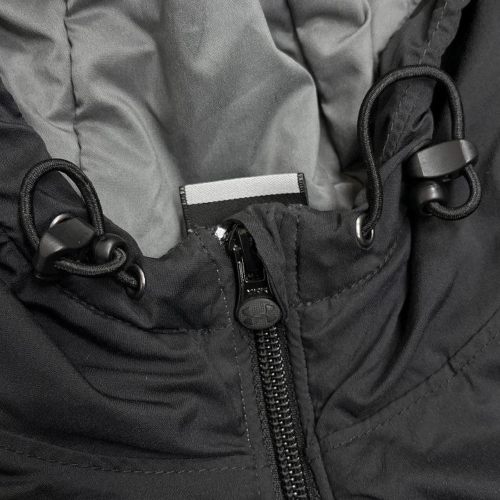 UNDER ARMOUR アンダーアーマー 少し薄手 中綿入り ジャケット