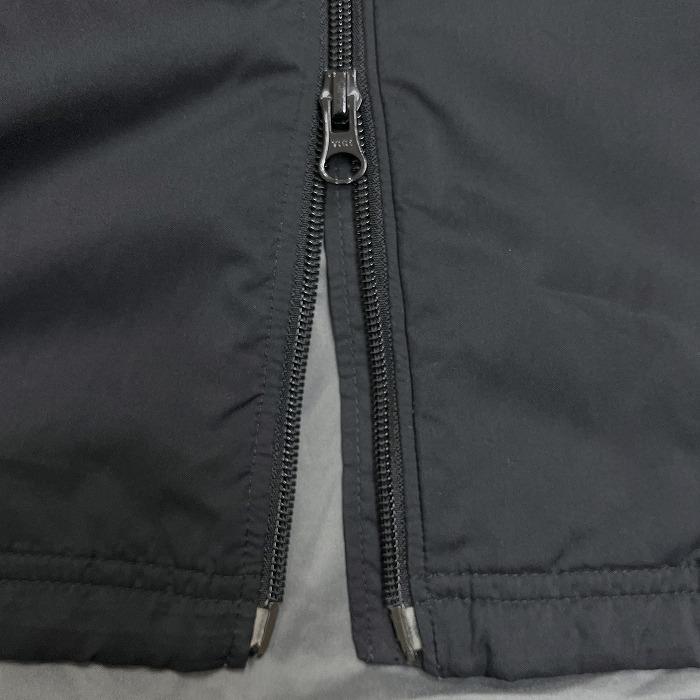 UNDER ARMOUR（アンダーアーマー） 少し薄手 中綿入り ジャケット