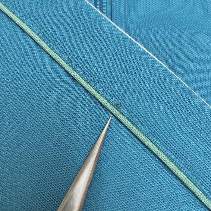 NIKE（ナイキ） ジャージジャケット スキニーフィット ハイネック ロゴ