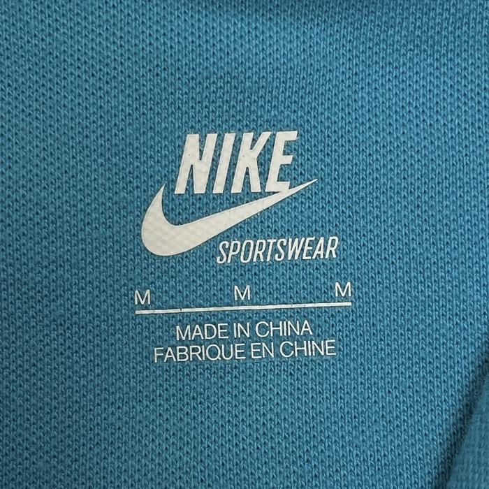 ナイキジャージ イタリアセリエA ユベントス バックロゴ 刺繍ロゴ ハイネック ナイキジャージ イタリアセリエA ユベントス バックロゴ 刺繍ロゴ