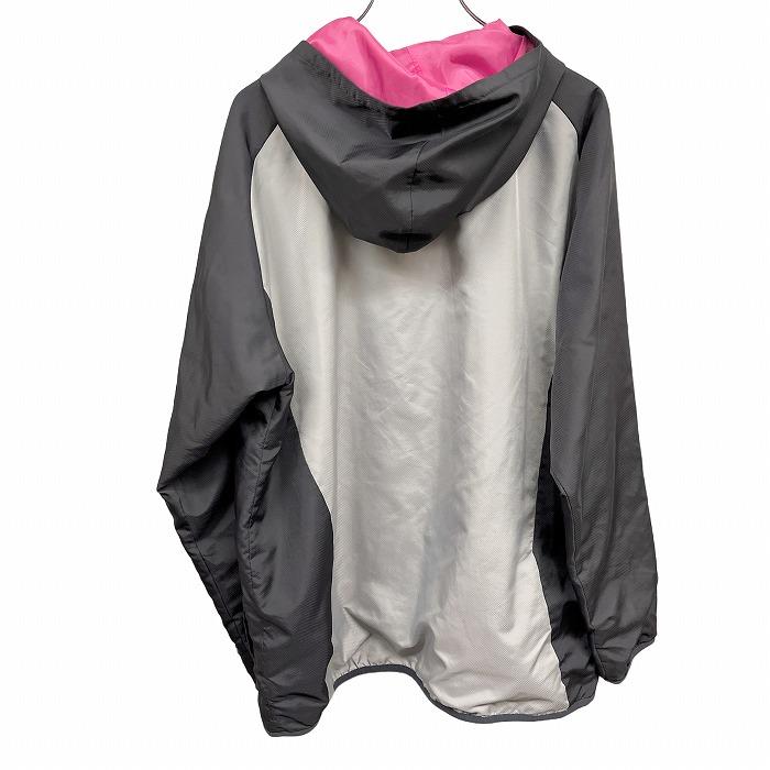 umbro（アンブロ） 少し薄手 ジャケット パーカー 身頃が微起毛裏地