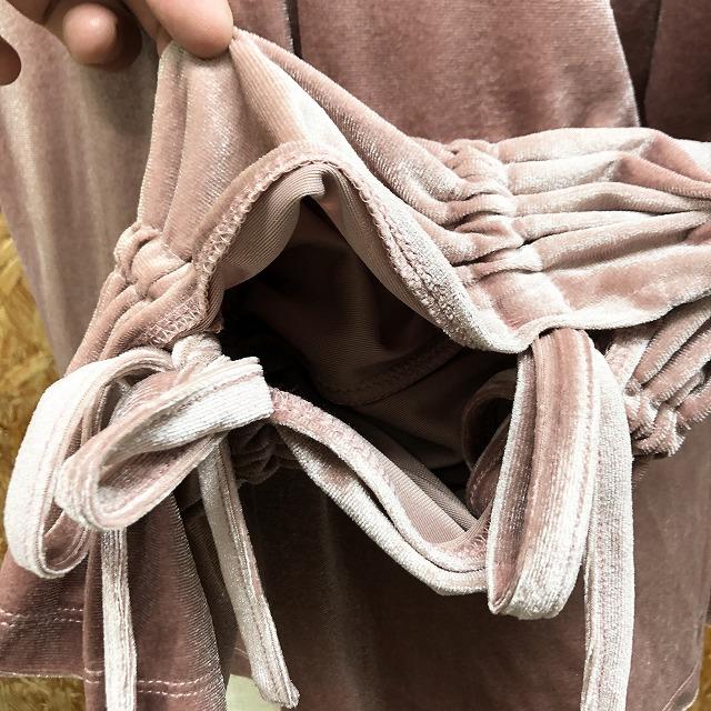 E hyphen world gallery - F レディース ベロアトップス リボンスリーブ プルオーバー Vネック ポリエステル×ポリウレタン ベイクドピンク | E hyphen world gallery | 02