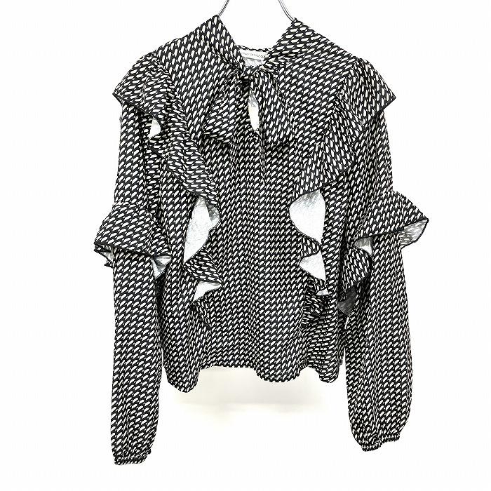 NICE CLAUP ラッフルショルダー プルオーバートップス リボンネック 幾何学柄 長袖 ポリ100% F 黒×茶系×白系 黒系 レディース