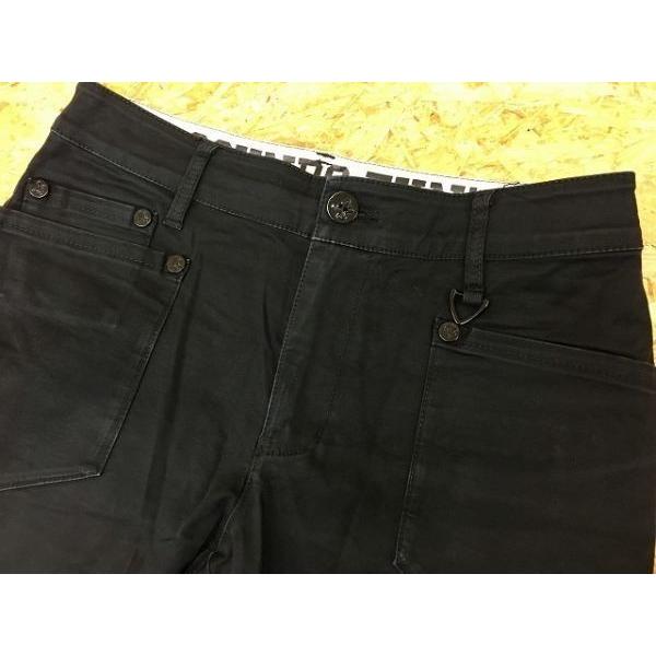 le coq sportif ルコックスポルティフ 若干テーパード ストレッチ パンツ両面ロゴ入り プリント 刺繍 サイズ7 黒×薄ピンク レディース | le coq sportif | 02