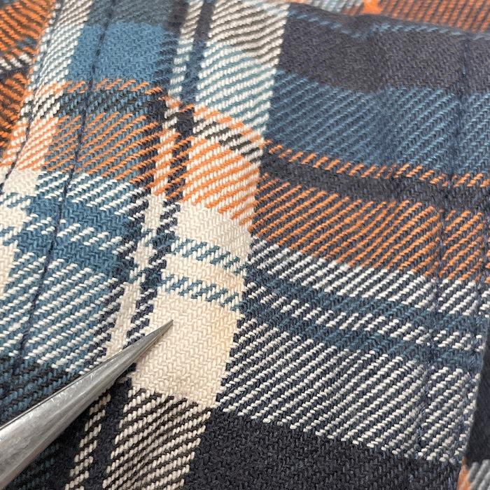 STOOGE ネルシャツ チェック 背中刺繍 少し硬めの生地感 両胸ポケット 長袖 裾にロゴパッチ 綿100% M 茶×紺×青×オフホワイト メンズ | STOOGe | 04