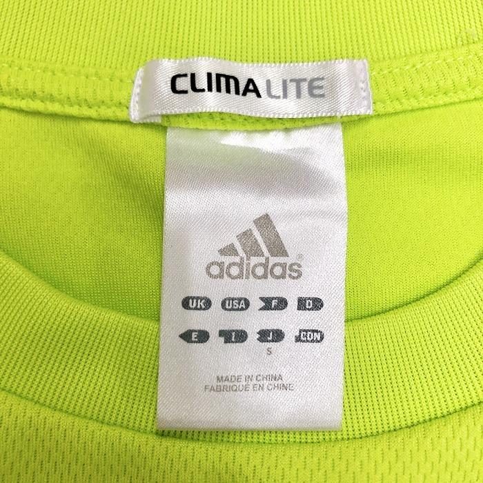 adidas 緑色 幾何学模様 シャツ adidas 緑色 幾何学模様 シャツ adidas 緑色 幾何学模様 シャツ