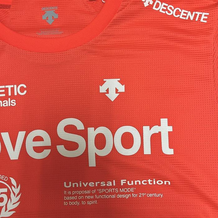 DESCENTE（デサント） メッシュTシャツ プリント 英字 ロゴ 半袖